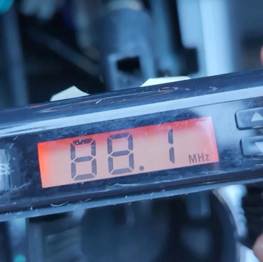 Excelvan Hands-Free Fm transmitter & Car Charger for IPhone/Ipod